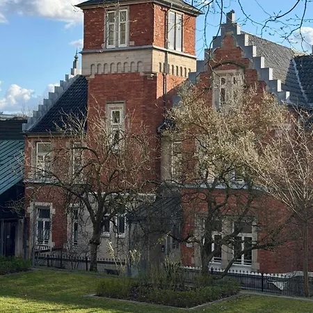 Fachwerkhaus Am Kirchplatz *